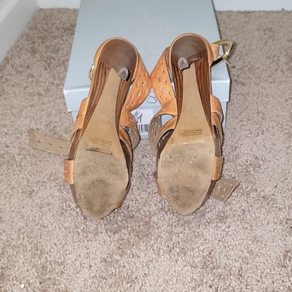 Jessica Simpson Annetty Pump Sz 7M - Picture 3 of 3